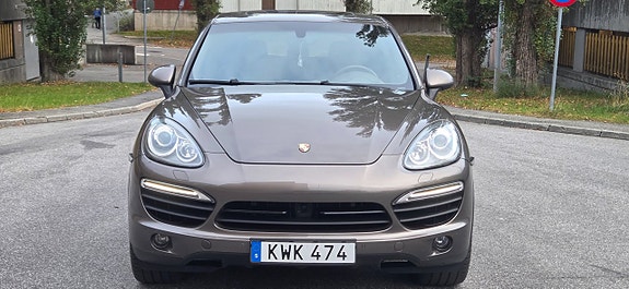 Porsche Cayenne S 6 of 27