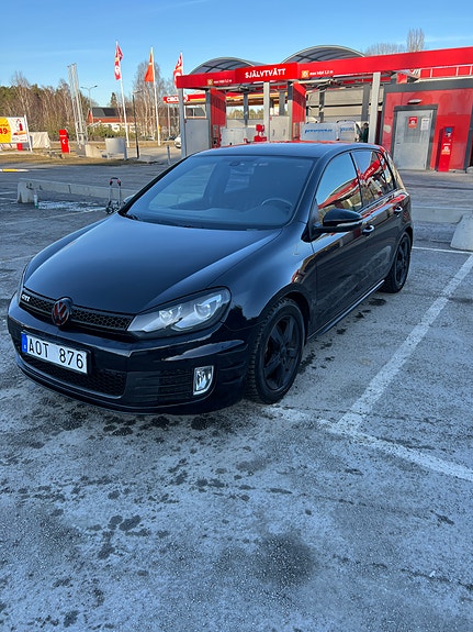 Volkswagen Golf VI 3 of 13