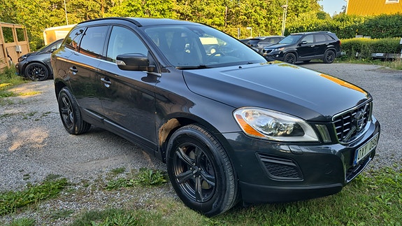 Volvo XC60 5 of 14