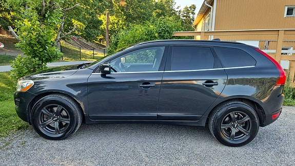 Volvo XC60 3 of 14