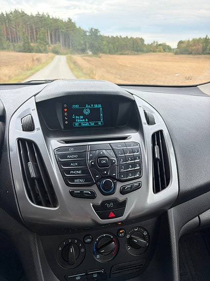 Ford Transit Connect 6 of 6