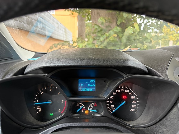 Ford Transit Connect 5 of 6