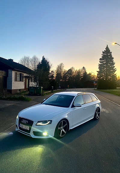 Audi A4 4 of 5