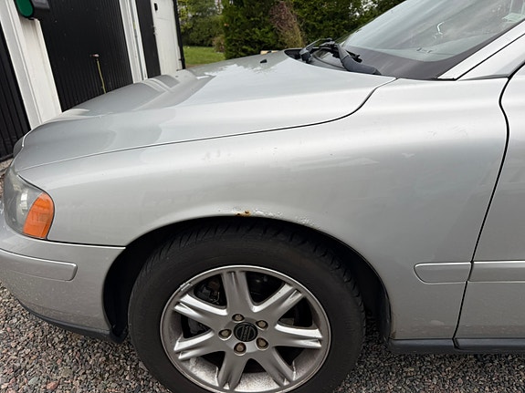 Volvo V70 5 of 12