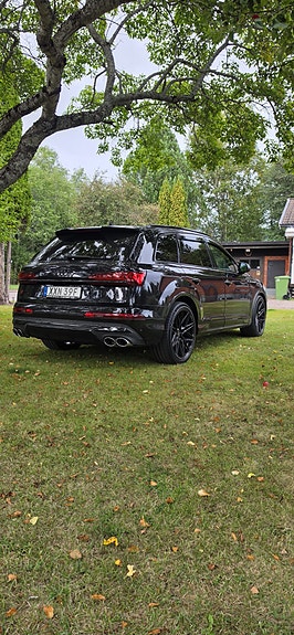 Audi SQ7 3 of 18
