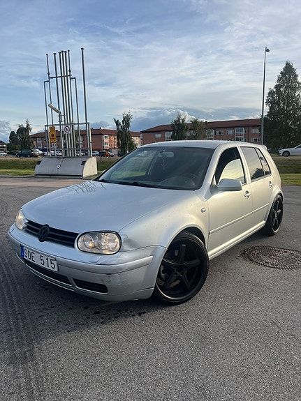 Volkswagen Golf IV 3 of 7
