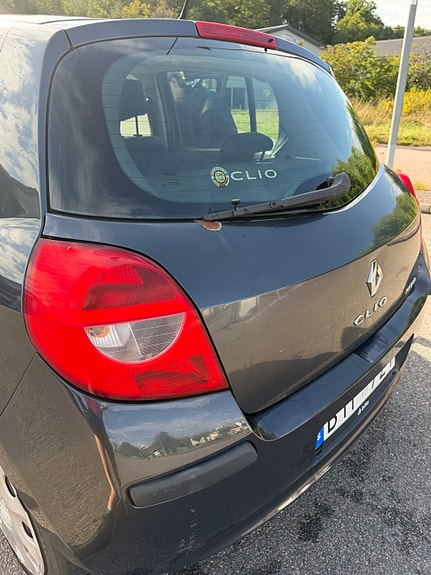 Renault Clio 6 of 13