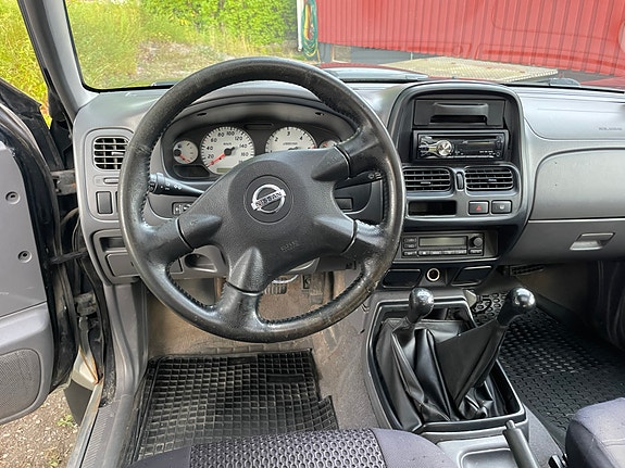 Nissan Navara 5 of 5