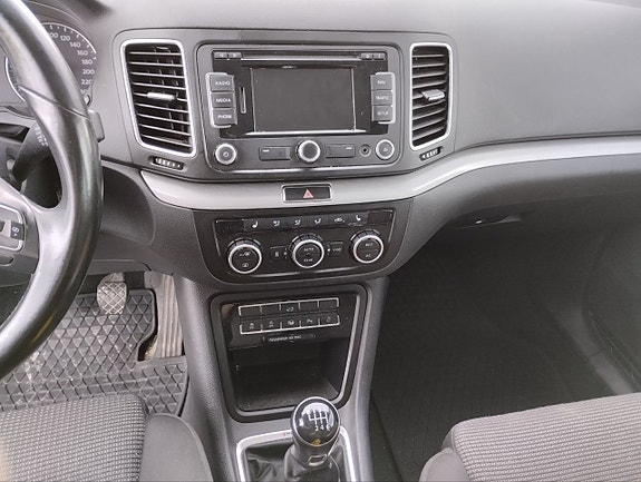 Volkswagen Sharan 7 of 11