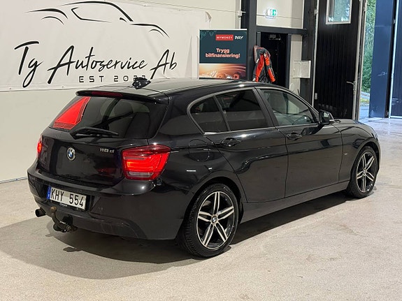 BMW 118d 3 of 9