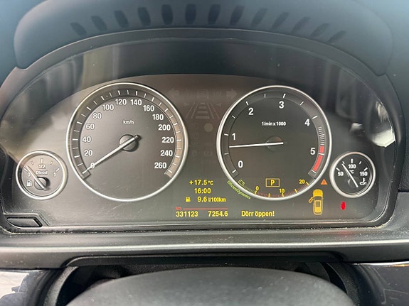 BMW 525d 10 of 11