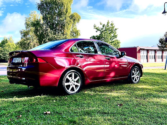 Honda Accord 6 of 15