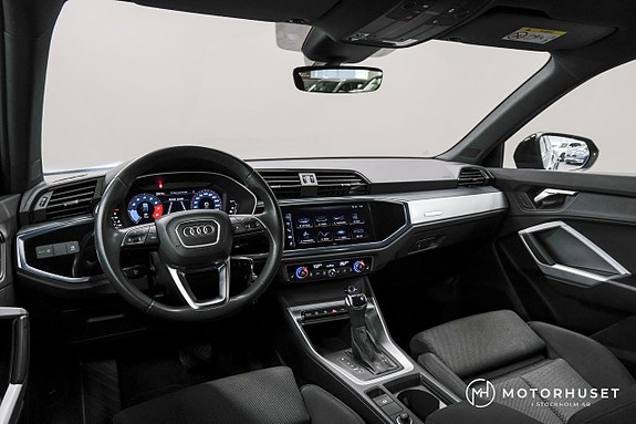 Audi Q3 9 of 27