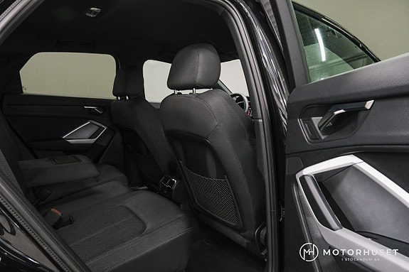 Audi Q3 19 of 27