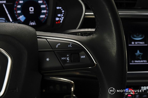Audi Q3 21 of 27