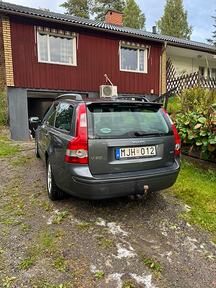 Volvo V50 4 of 6