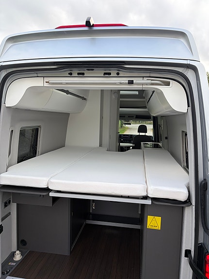 Volkswagen Grand California 680 5 of 12
