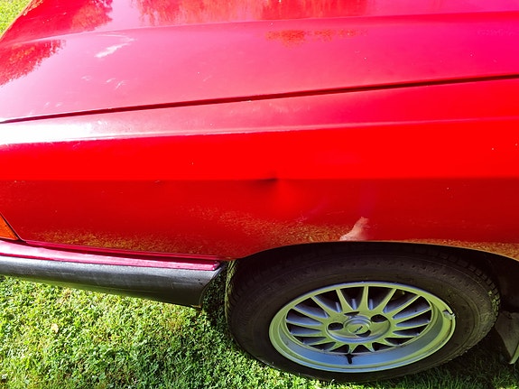 Audi 100 2 of 5