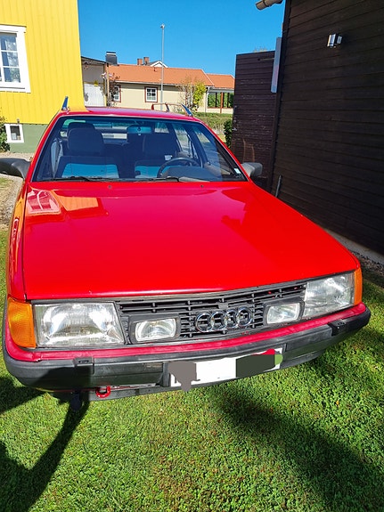 Audi 100 5 of 5