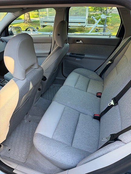 Volvo V50 5 of 6