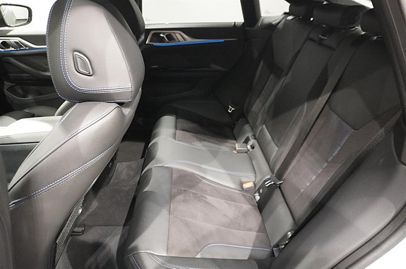 BMW i4 5 of 17