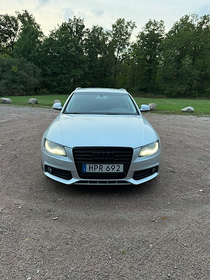 Audi A4 4 of 7