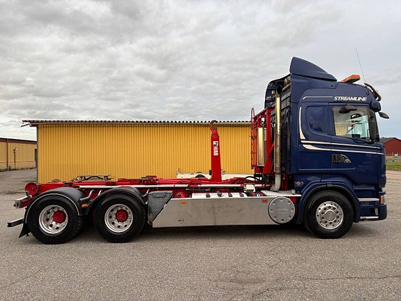 Scania R730 V8 6x4 Lastväxlare / Retarder / Nybesiktad 4 of 12