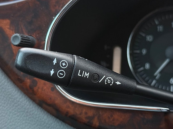 Mercedes-Benz CLS350 24 of 24