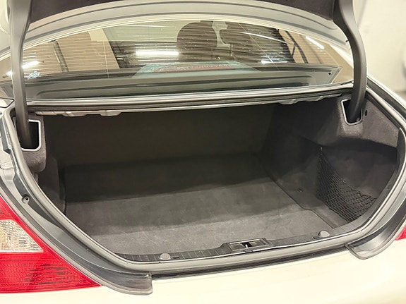 Mercedes-Benz CLS350 21 of 24
