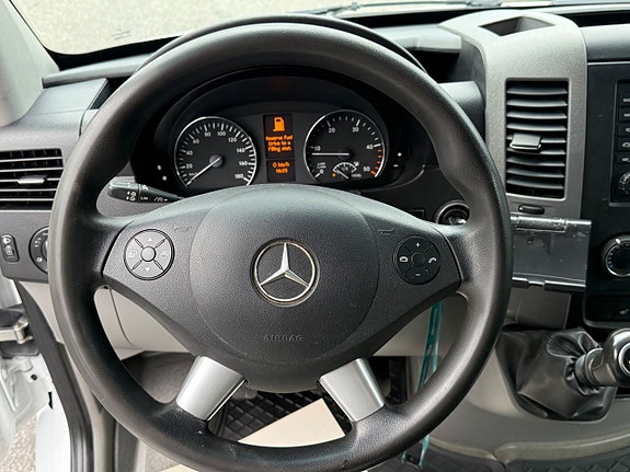 Mercedes-Benz Sprinter 213 8 of 13