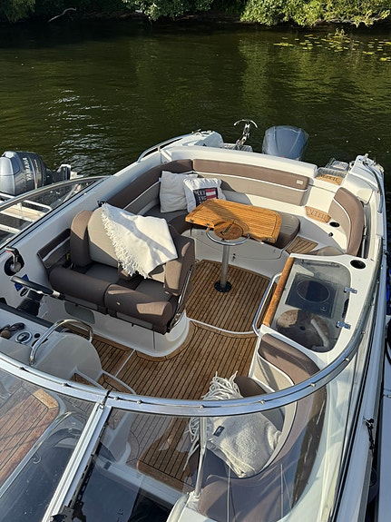 Yamarin 79 DC – Yamaha F250 – endast 160 h – nyservad & mycket välutrustad 3 of 12