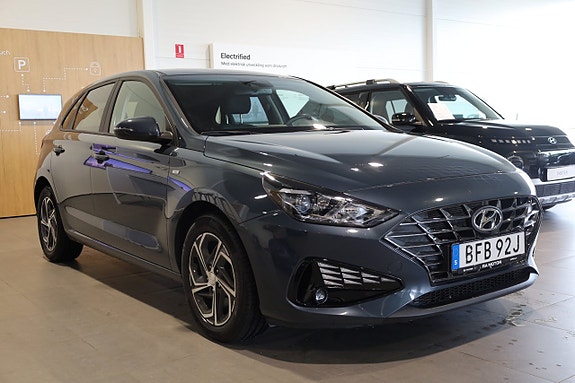 Hyundai i30 4 of 25