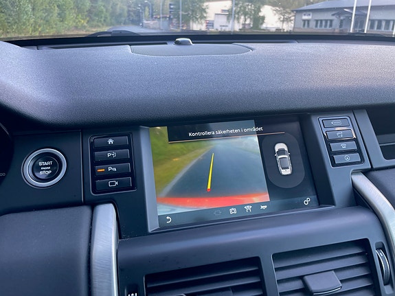 Land Rover Discovery Sport 8 of 8