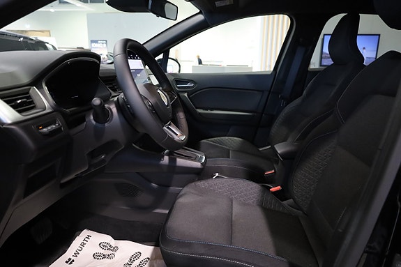 Renault Captur 11 of 26