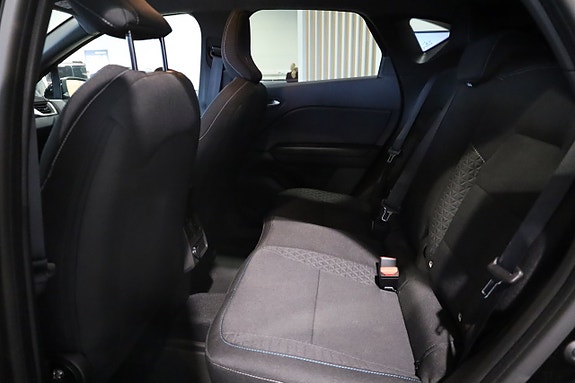 Renault Captur 13 of 26