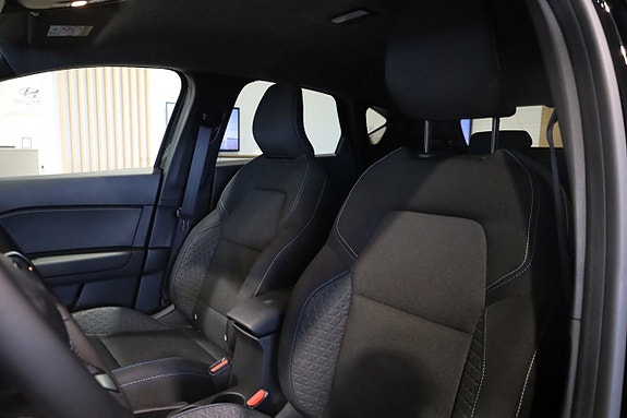 Renault Captur 12 of 26