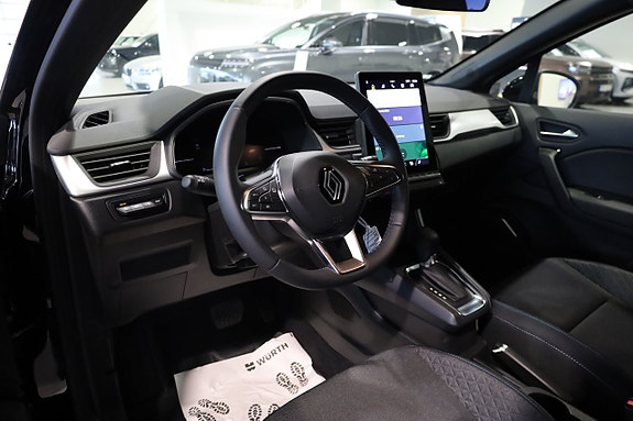 Renault Captur 10 of 26