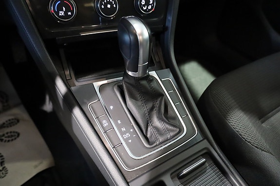 Volkswagen Golf I 18 of 23