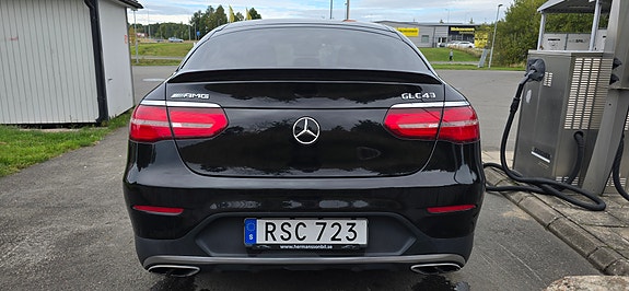 Mercedes-Benz GLC43 6 of 8