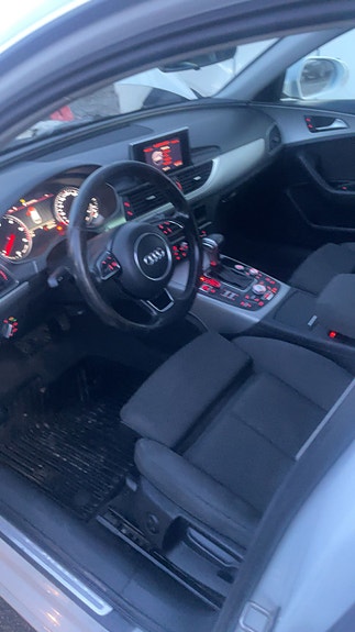 Audi A6 4 of 5