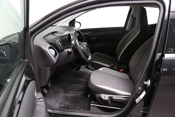 Toyota Aygo 9 of 21