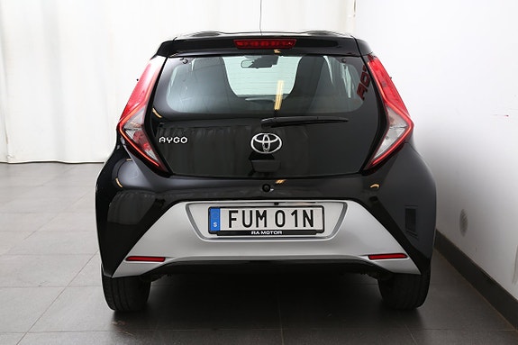 Toyota Aygo 6 of 21