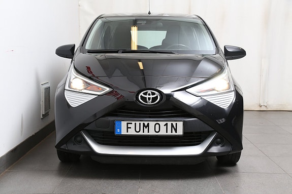 Toyota Aygo 7 of 21