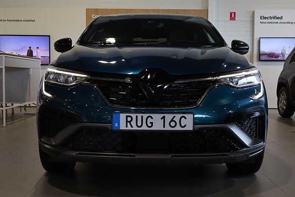 Renault Arkana 8 of 29