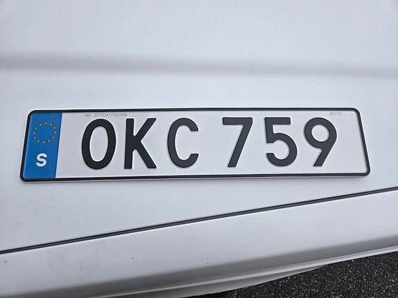 Mercedes-Benz 190 E 19 of 21