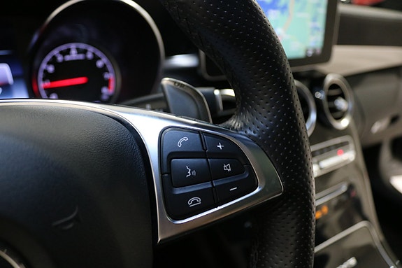 Mercedes-Benz C63 27 of 30