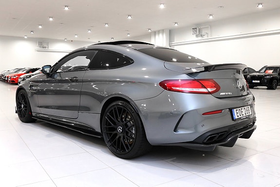 Mercedes-Benz C63 5 of 30
