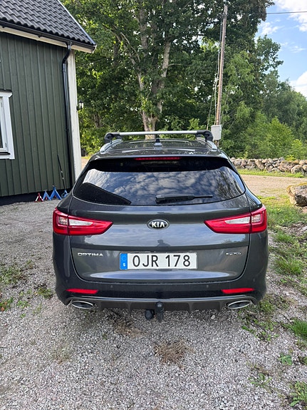 Kia Optima 4 of 13
