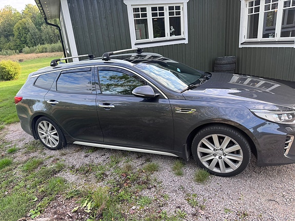 Kia Optima 3 of 13