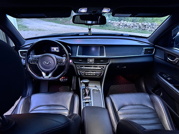 Kia Optima 7 of 13
